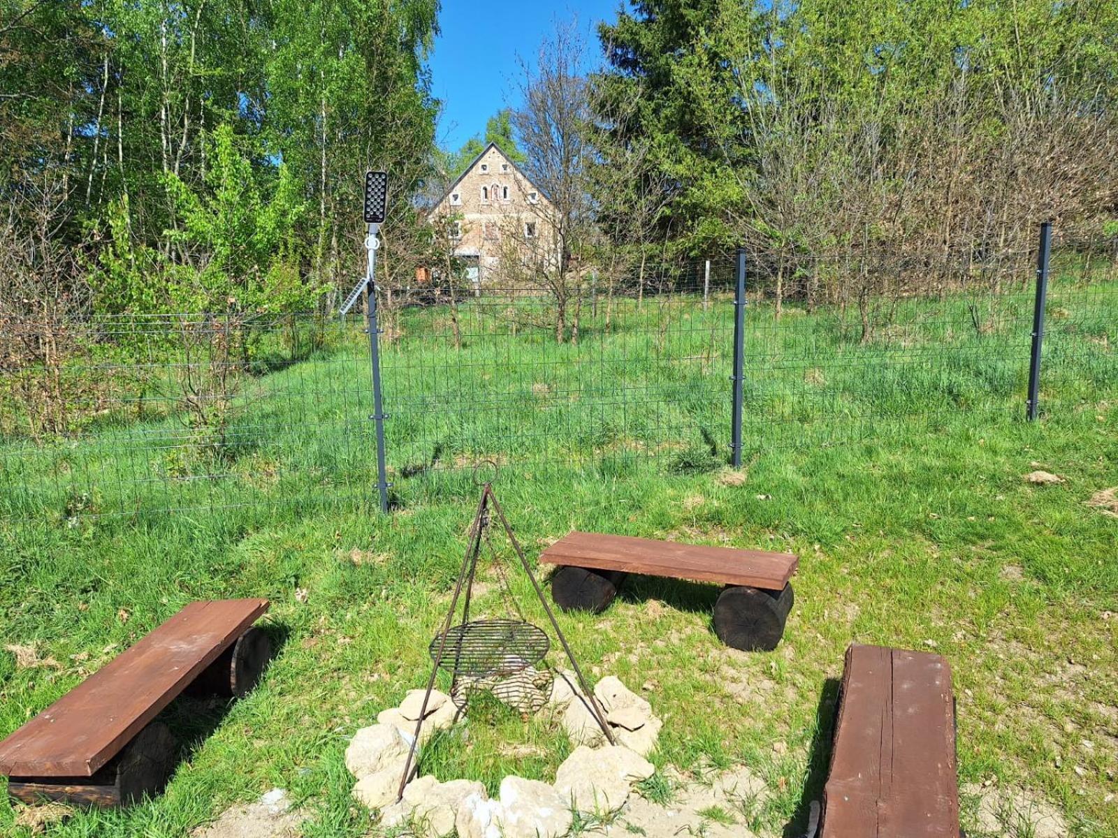 Domek W Gorach Izerskich 4 I 6 Osobowy, Agroturystyka, Zywe Zwierzeta, W Pelni Wyposazone, Plac Zabaw Dla Dzieci, Ognisko Z Kijkami I Rusztem, Ogrzewanie I Klimatyzacja, Latem Basen Mirsk Exterior photo